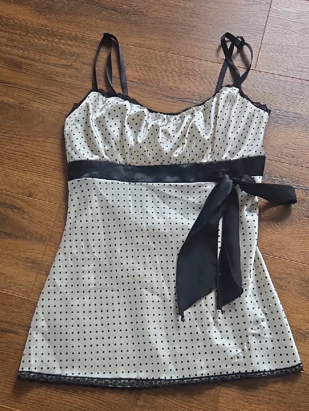 Heart Soul White Satin Polka Dot Cami with Black Sash Size M - Picture 2 of 7